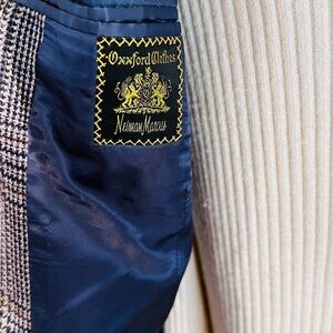 Vintage Neiman Marcus Men's Houndstooth Sports Coat.